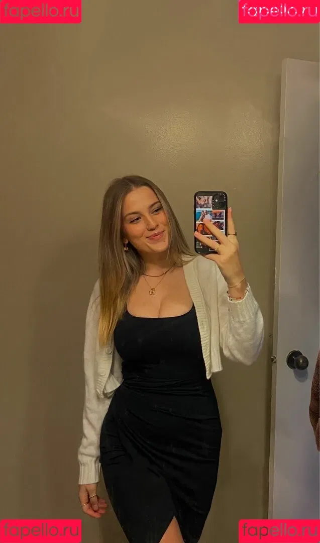 Madisun Sullivan / https: / madisunsky3 / madisunsullivan Onlyfans Photo Gallery 
