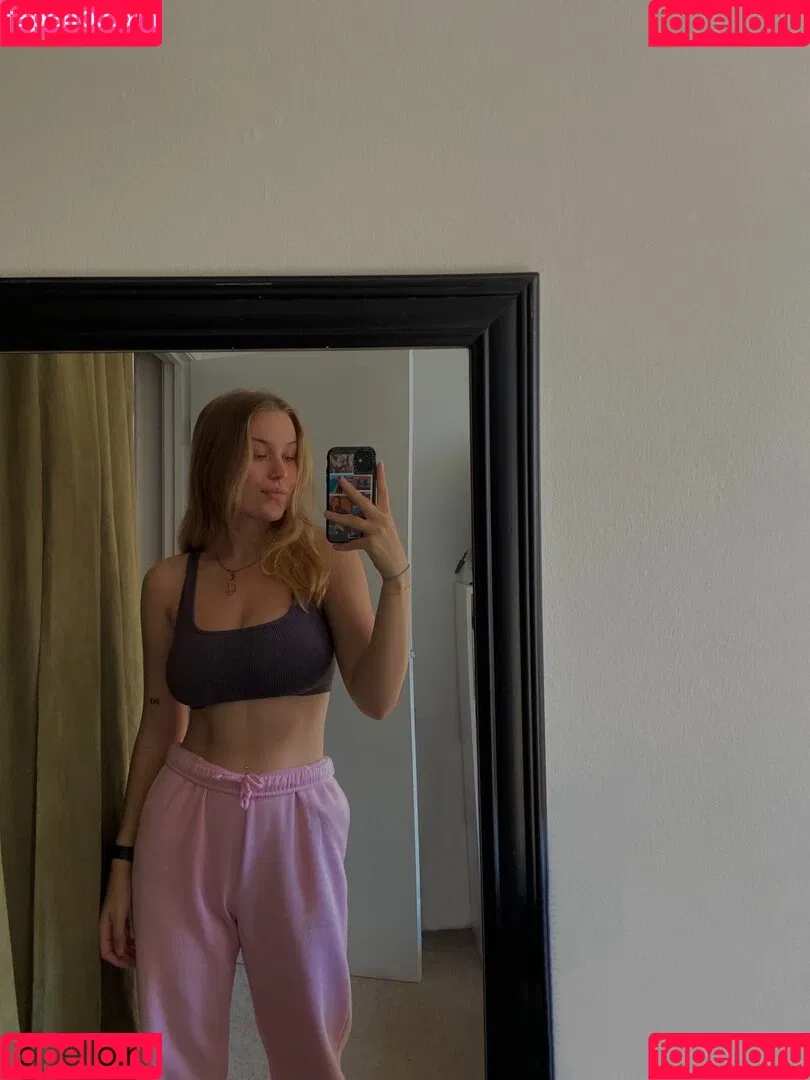 Madisun Sullivan / https: / madisunsky3 / madisunsullivan Onlyfans Photo Gallery 
