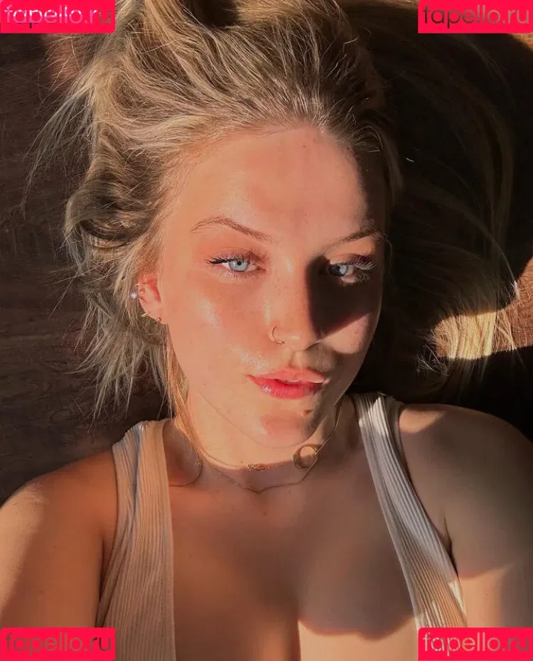 Madisun Sullivan / https: / madisunsky3 / madisunsullivan Onlyfans Photo Gallery 