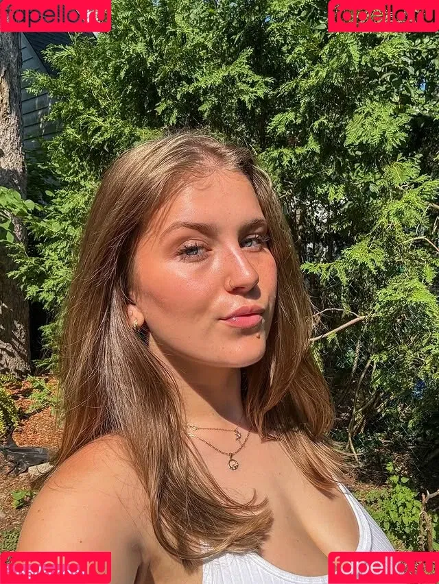 Madisun Sullivan / https: / madisunsky3 / madisunsullivan Onlyfans Photo Gallery 