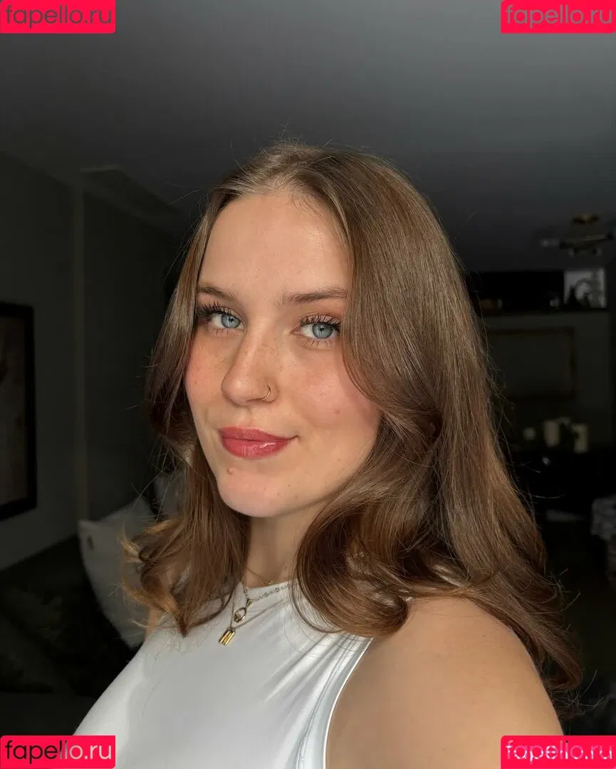 Madisun Sullivan / https: / madisunsky3 / madisunsullivan Onlyfans Photo Gallery 