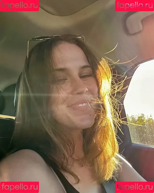 Madisun Sullivan / https: / madisunsky3 / madisunsullivan Onlyfans Photo Gallery 