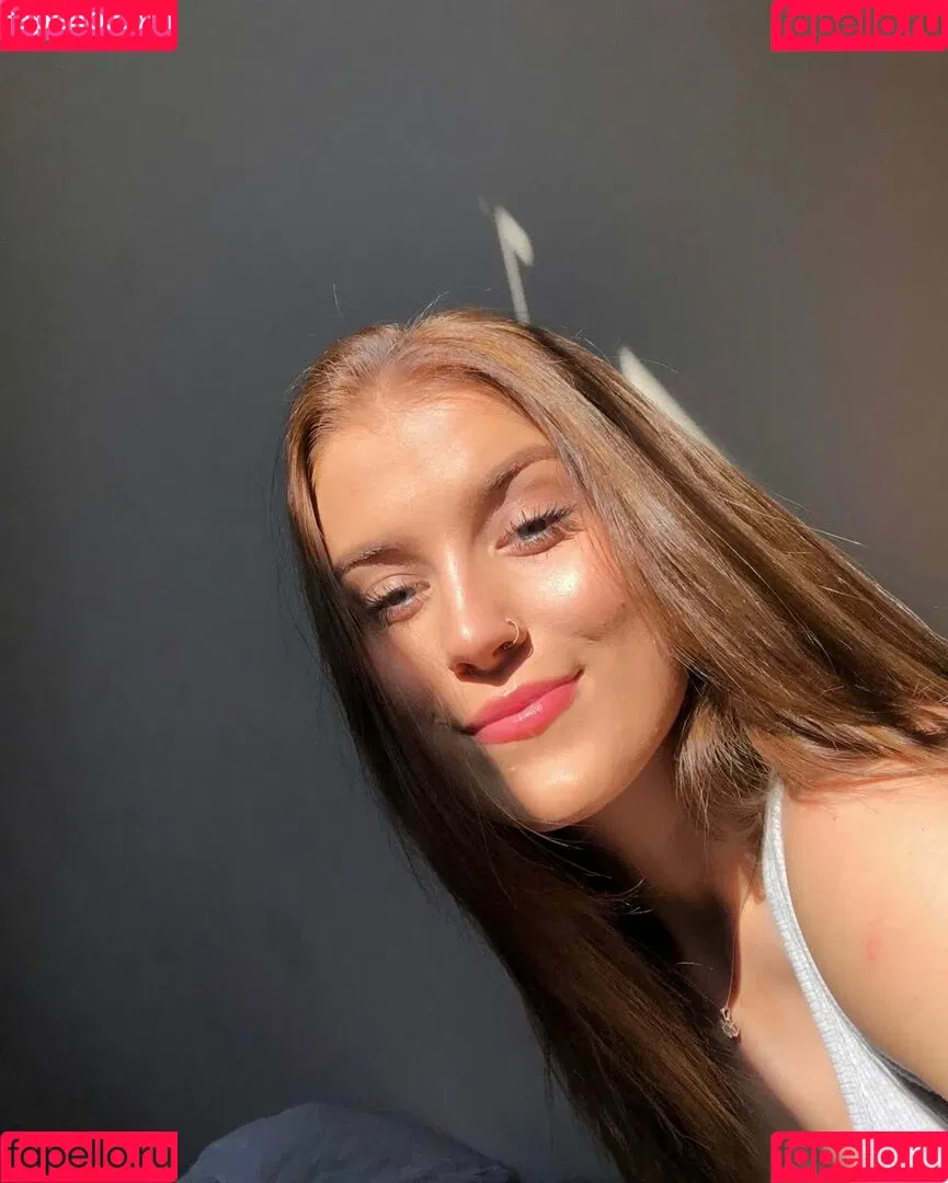 Madisun Sullivan / https: / madisunsky3 / madisunsullivan Onlyfans Photo Gallery 
