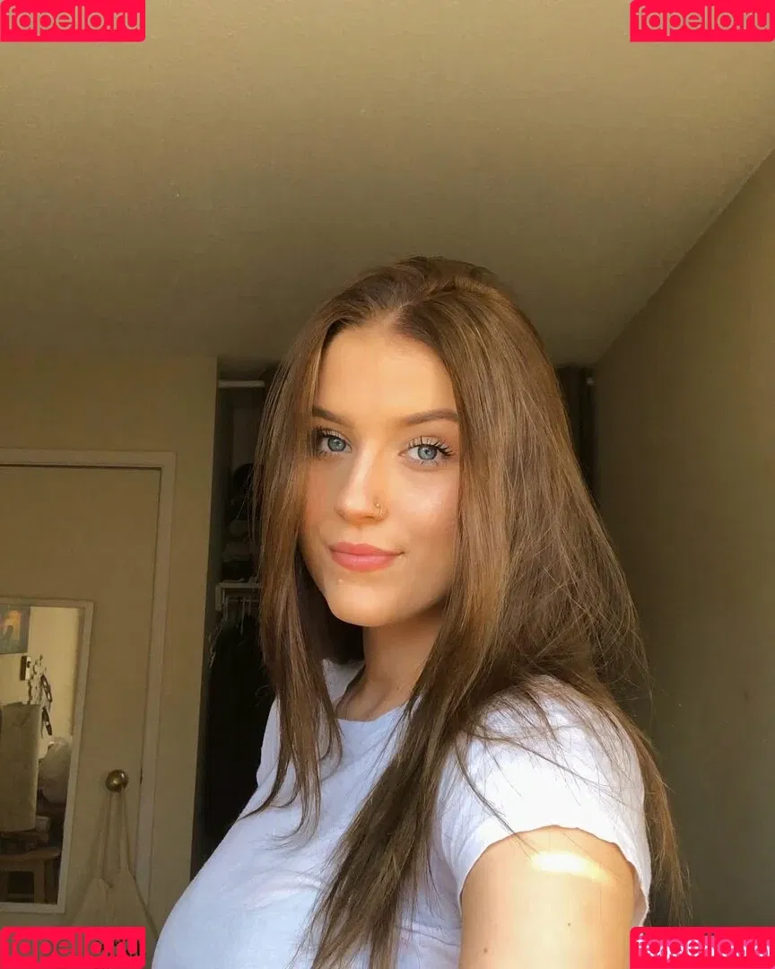 Madisun Sullivan / https: / madisunsky3 / madisunsullivan Onlyfans Photo Gallery 