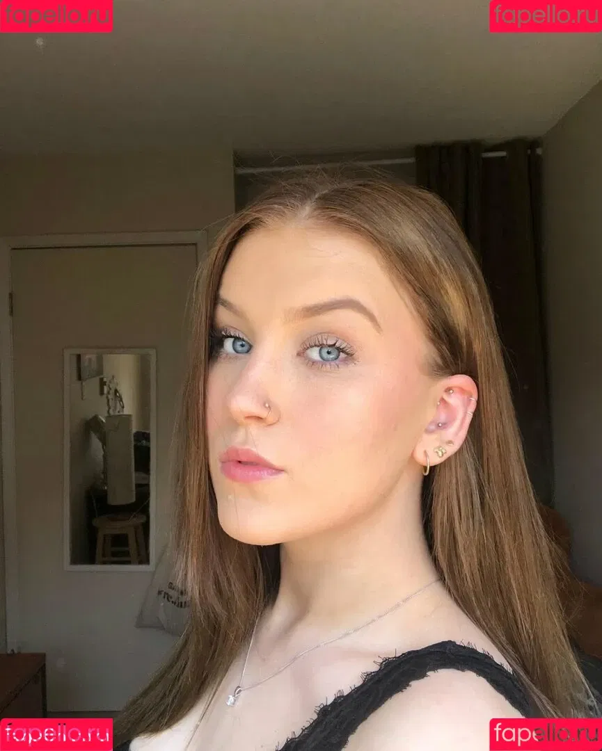 Madisun Sullivan / https: / madisunsky3 / madisunsullivan Onlyfans Photo Gallery 