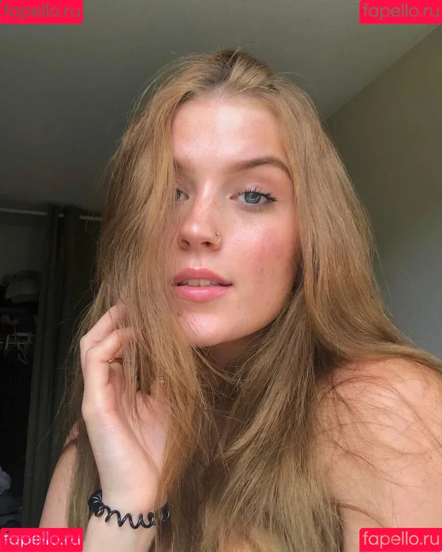 Madisun Sullivan / https: / madisunsky3 / madisunsullivan Onlyfans Photo Gallery 