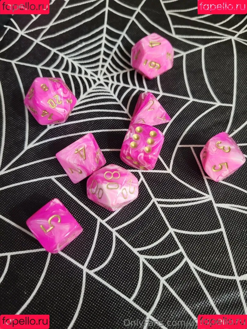 u213919435 / whyruivo Onlyfans Photo Gallery 