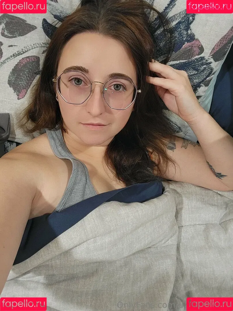 u213919435 / whyruivo Onlyfans Photo Gallery 