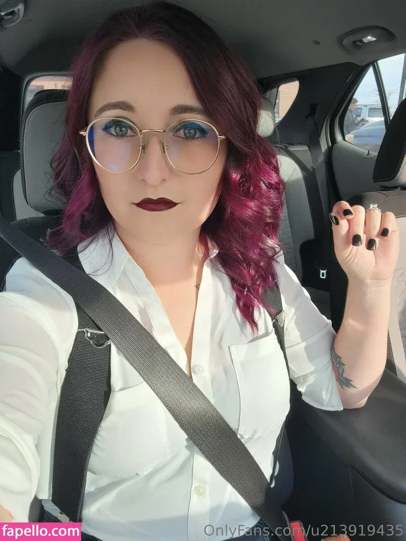 u213919435 / whyruivo Onlyfans Photo Gallery 