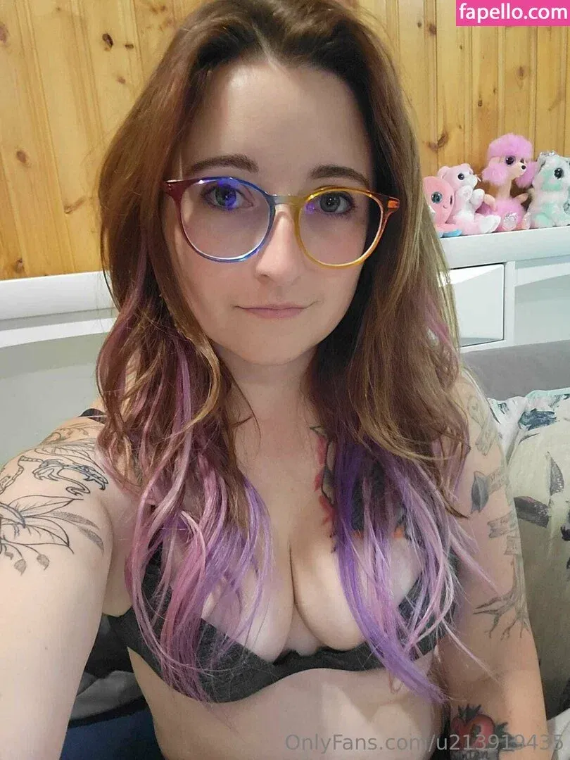 u213919435 / whyruivo Onlyfans Photo Gallery 