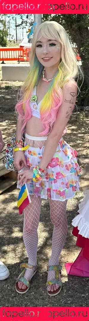 Sammynoodlesoup / thegoldengoddes / user Onlyfans Photo Gallery 