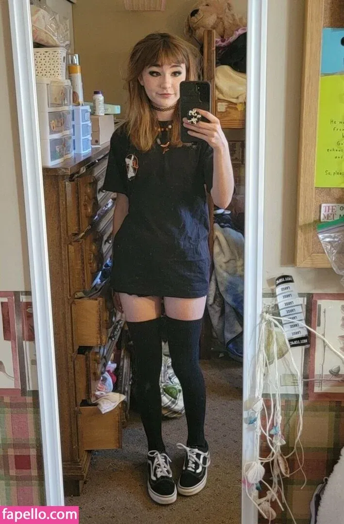 Sammynoodlesoup / thegoldengoddes / user Onlyfans Photo Gallery 