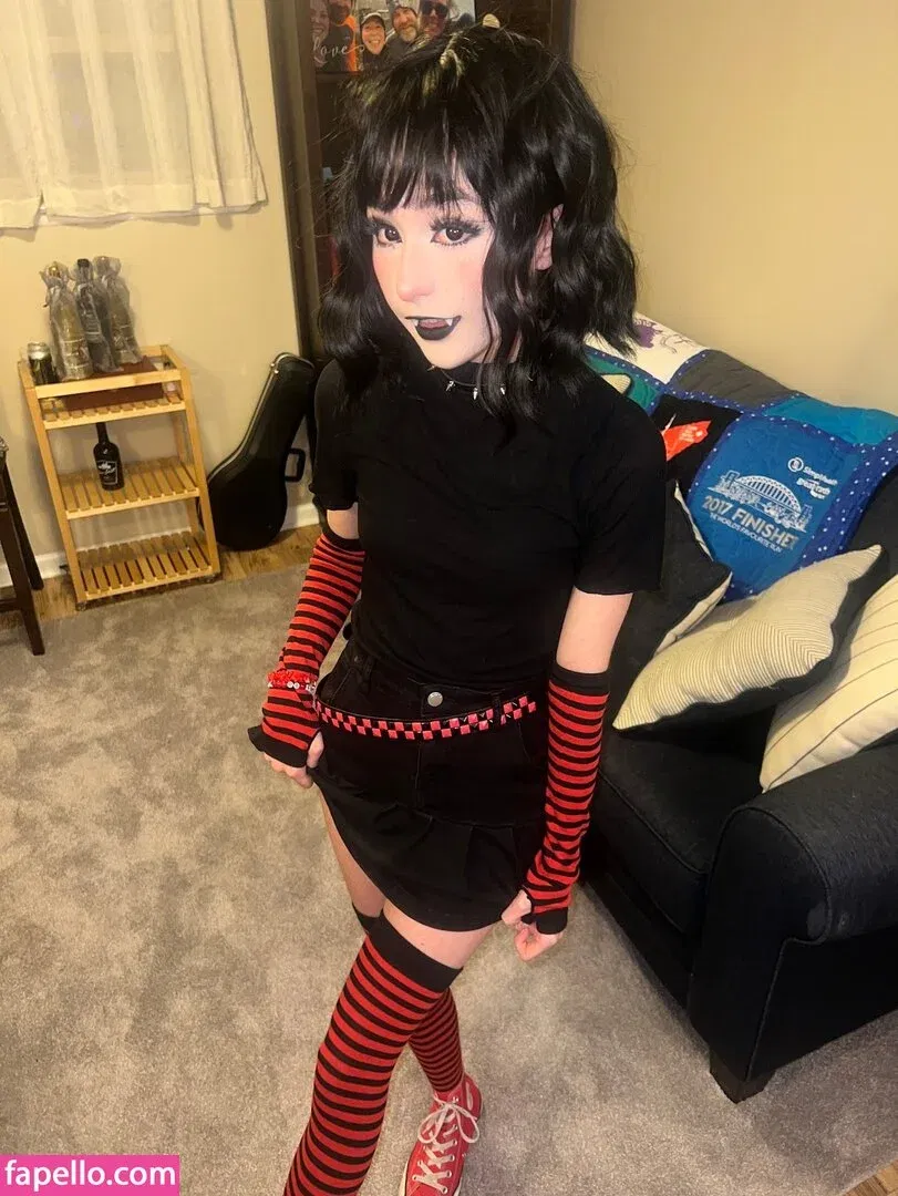 Sammynoodlesoup / thegoldengoddes / user Onlyfans Photo Gallery 