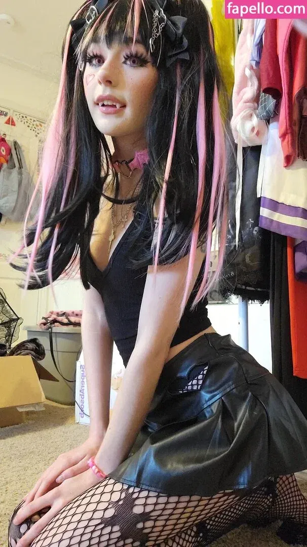 Sammynoodlesoup / thegoldengoddes / user Onlyfans Photo Gallery 