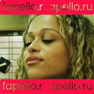 bustakaplan / chelseakaplan Onlyfans Photo Gallery 