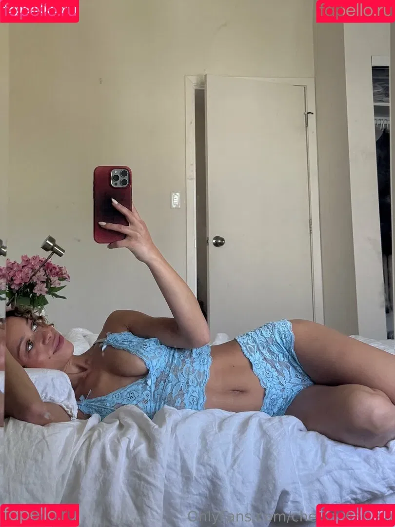 bustakaplan / chelseakaplan Onlyfans Photo Gallery 