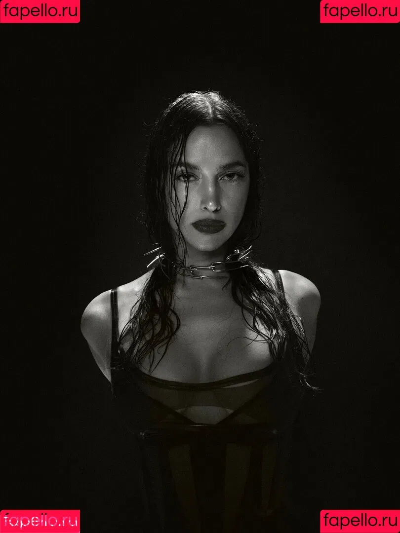 Irina Shayk / irinashayk / theirishayk Onlyfans Photo Gallery 