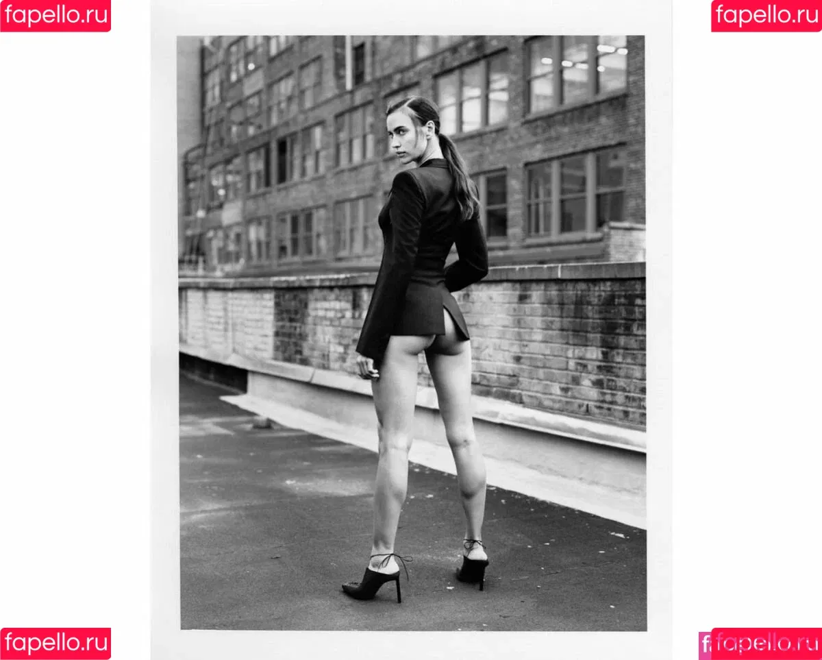 Irina Shayk / irinashayk / theirishayk Onlyfans Photo Gallery 