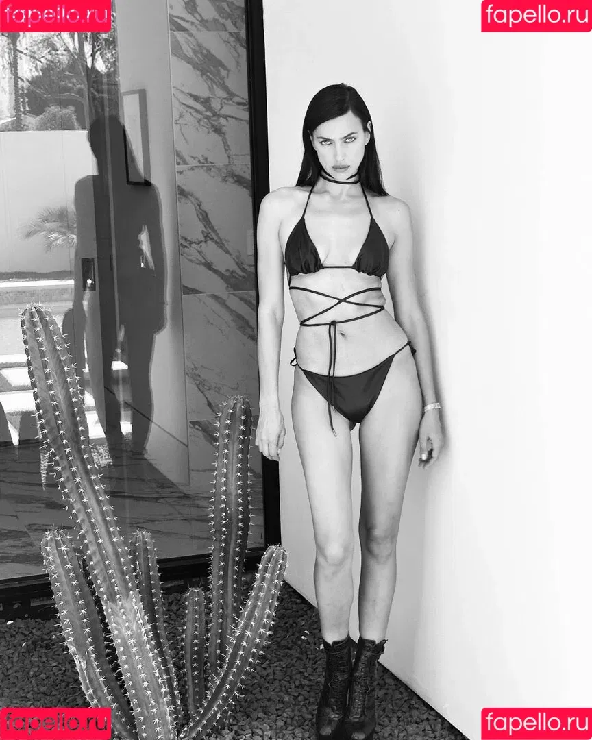 Irina Shayk / irinashayk / theirishayk Onlyfans Photo Gallery 