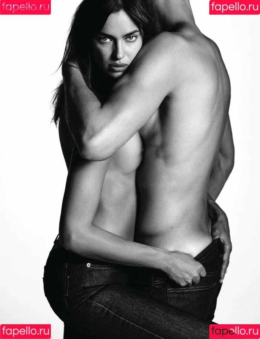 Irina Shayk / irinashayk / theirishayk Onlyfans Photo Gallery 