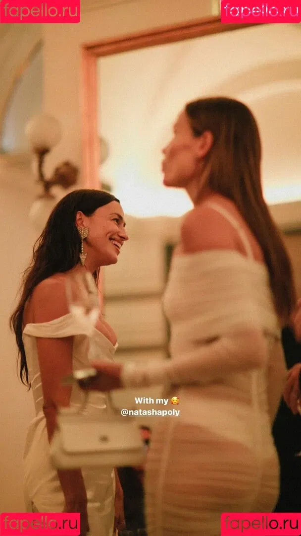 Irina Shayk / irinashayk / theirishayk Onlyfans Photo Gallery 