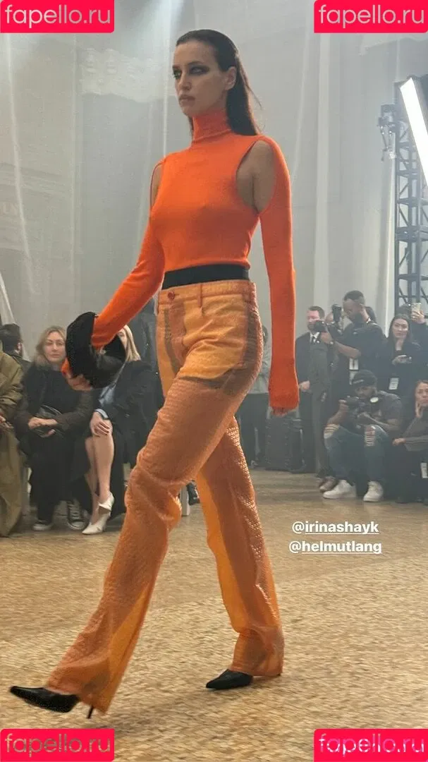 Irina Shayk / irinashayk / theirishayk Onlyfans Photo Gallery 