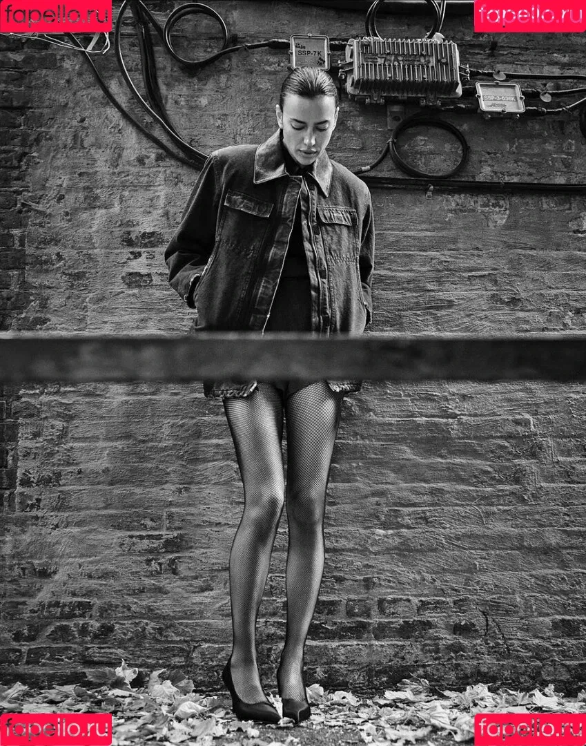 Irina Shayk / irinashayk / theirishayk Onlyfans Photo Gallery 