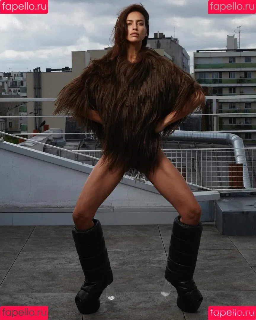 Irina Shayk / irinashayk / theirishayk Onlyfans Photo Gallery 