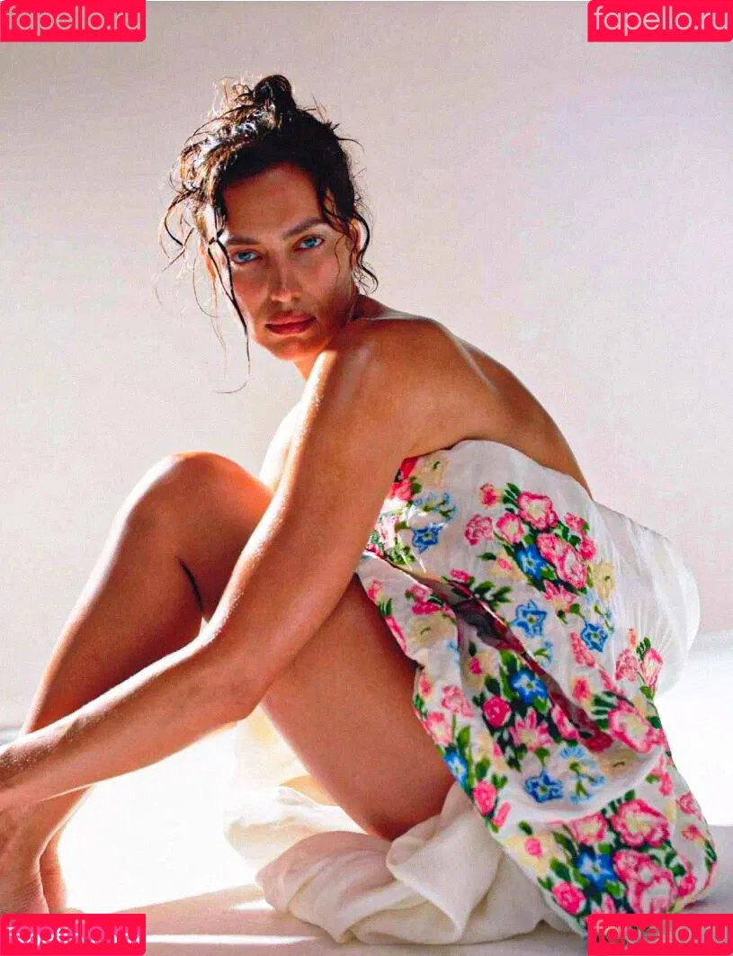 Irina Shayk / irinashayk / theirishayk Onlyfans Photo Gallery 