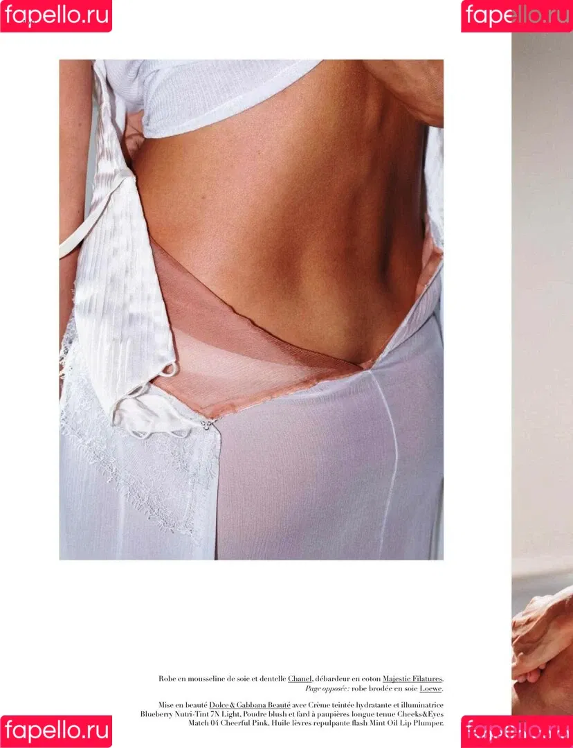 Irina Shayk / irinashayk / theirishayk Onlyfans Photo Gallery 