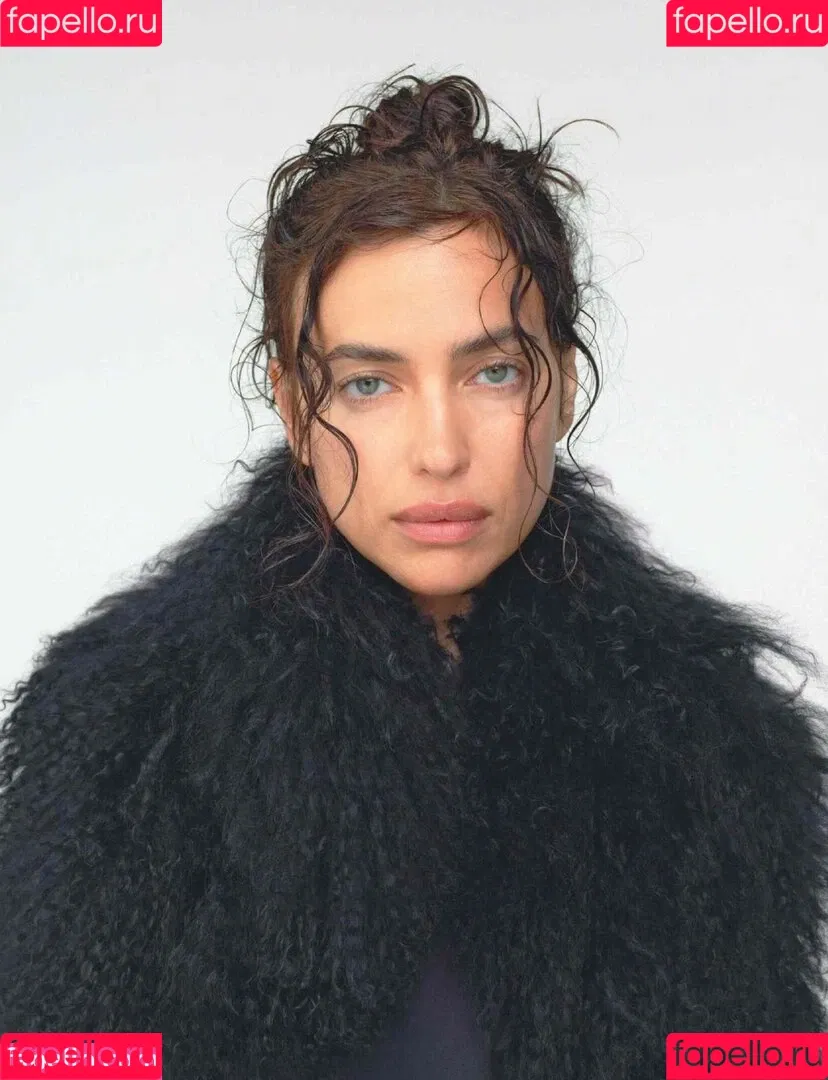 Irina Shayk / irinashayk / theirishayk Onlyfans Photo Gallery 