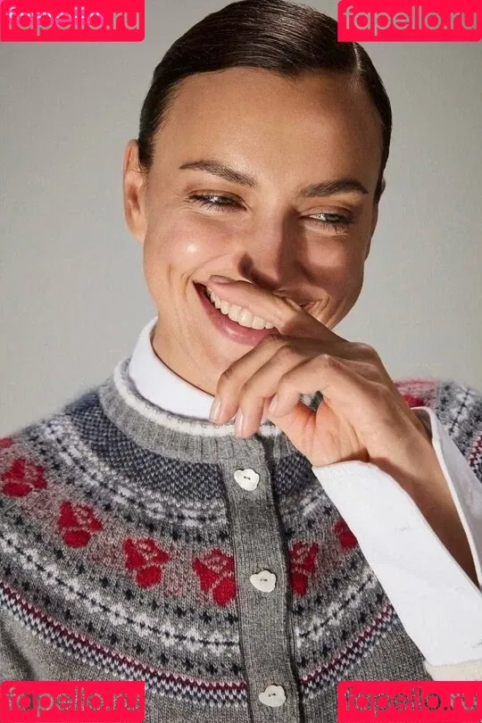 Irina Shayk / irinashayk / theirishayk Onlyfans Photo Gallery 