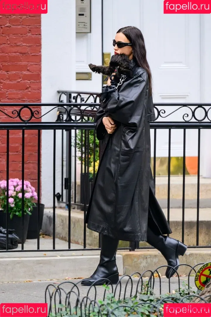 Irina Shayk / irinashayk / theirishayk Onlyfans Photo Gallery 