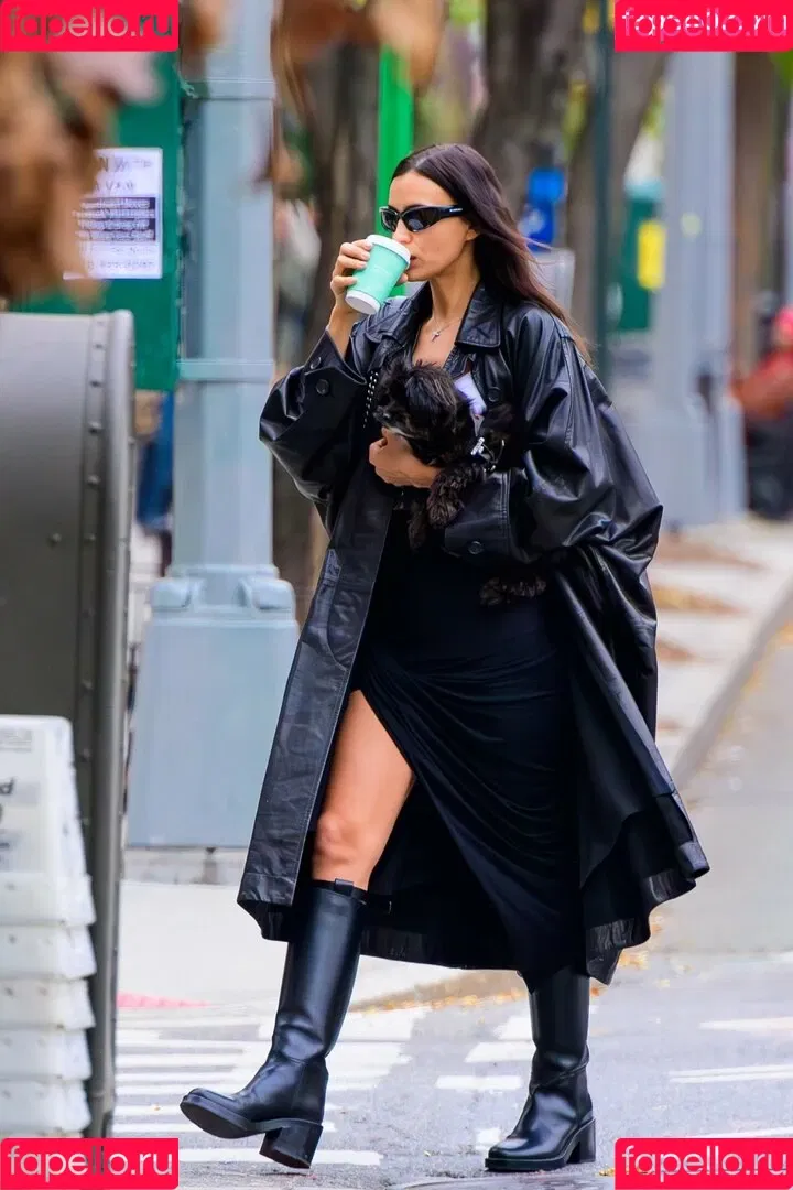 Irina Shayk / irinashayk / theirishayk Onlyfans Photo Gallery 