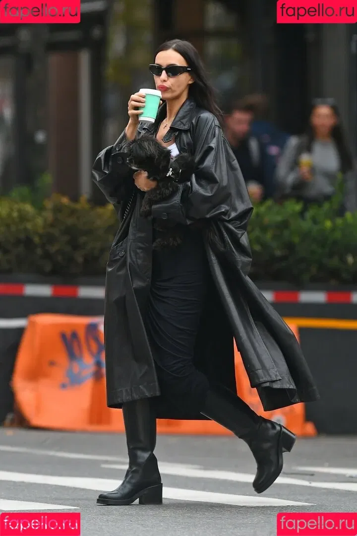 Irina Shayk / irinashayk / theirishayk Onlyfans Photo Gallery 