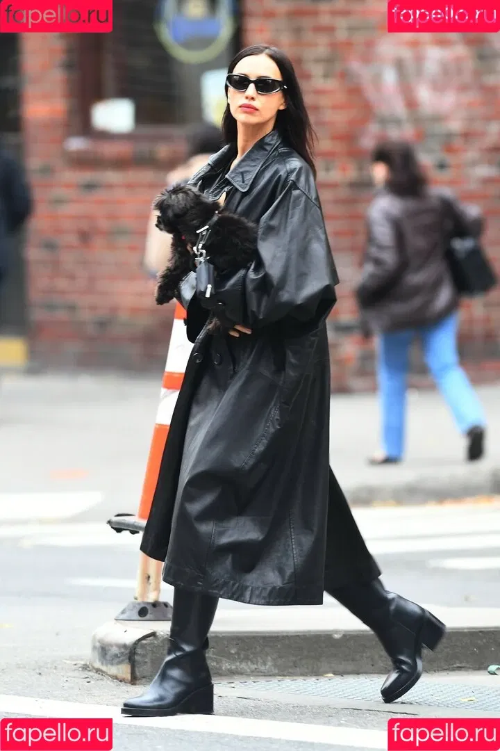 Irina Shayk / irinashayk / theirishayk Onlyfans Photo Gallery 