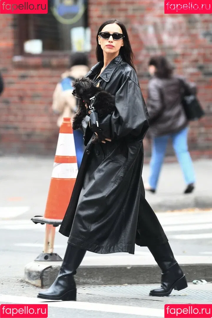 Irina Shayk / irinashayk / theirishayk Onlyfans Photo Gallery 