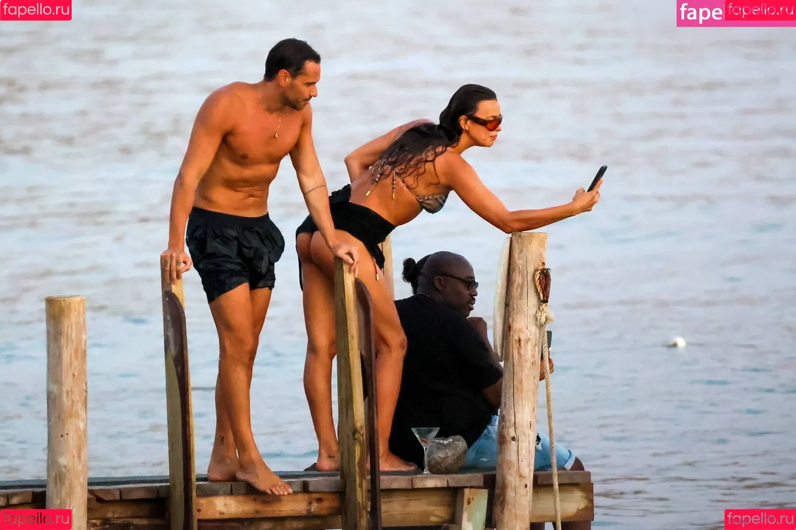 Irina Shayk / irinashayk / theirishayk Onlyfans Photo Gallery 