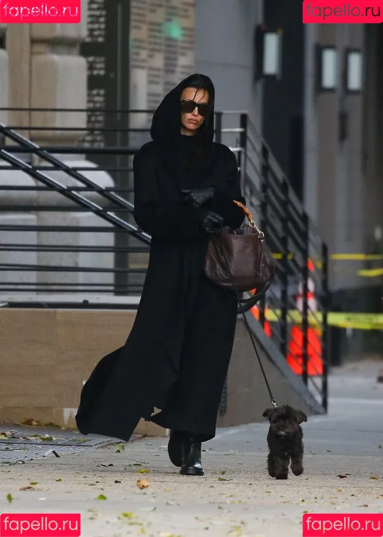 Irina Shayk / irinashayk / theirishayk Onlyfans Photo Gallery 