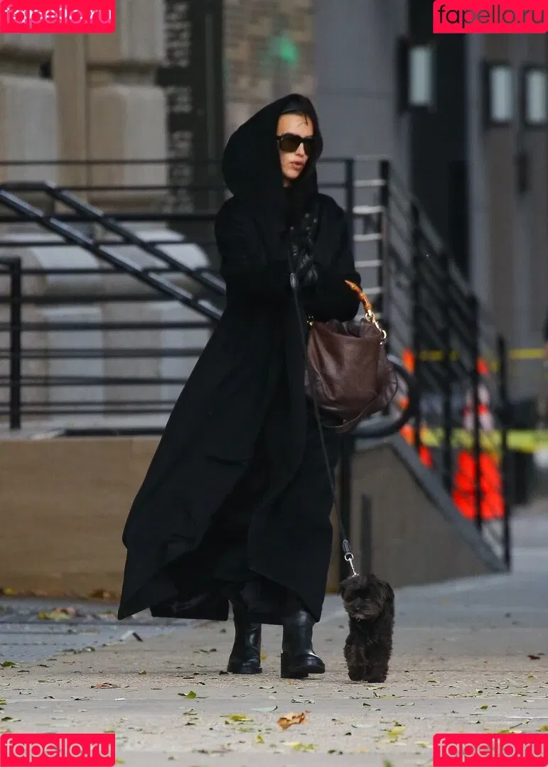 Irina Shayk / irinashayk / theirishayk Onlyfans Photo Gallery 