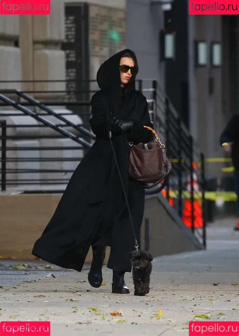 Irina Shayk / irinashayk / theirishayk Onlyfans Photo Gallery 