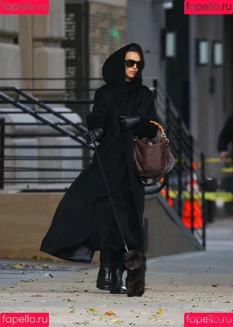 Irina Shayk / irinashayk / theirishayk Onlyfans Photo Gallery 