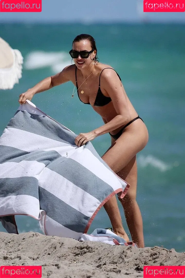 Irina Shayk / irinashayk / theirishayk Onlyfans Photo Gallery 