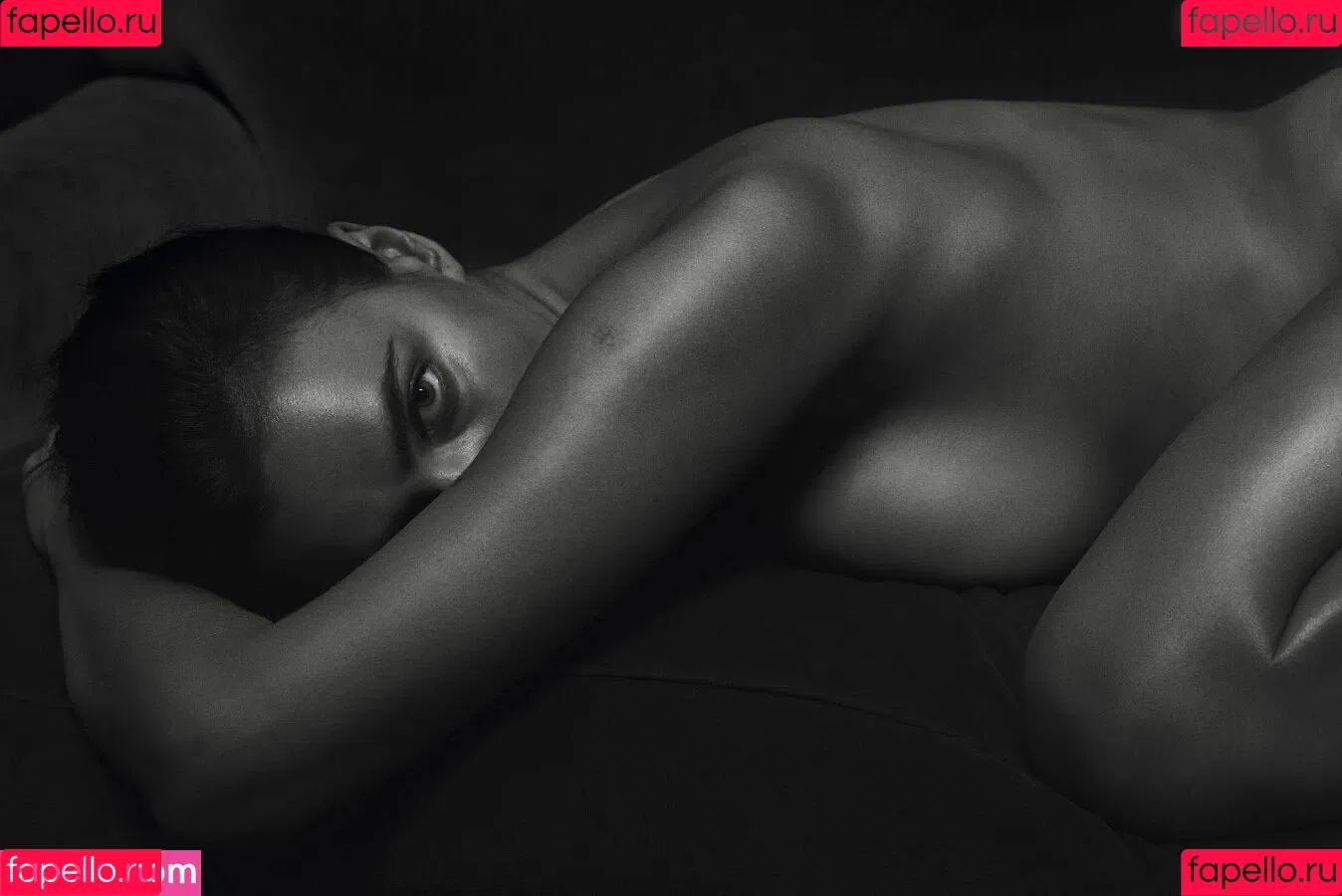 Irina Shayk / irinashayk / theirishayk Onlyfans Photo Gallery 