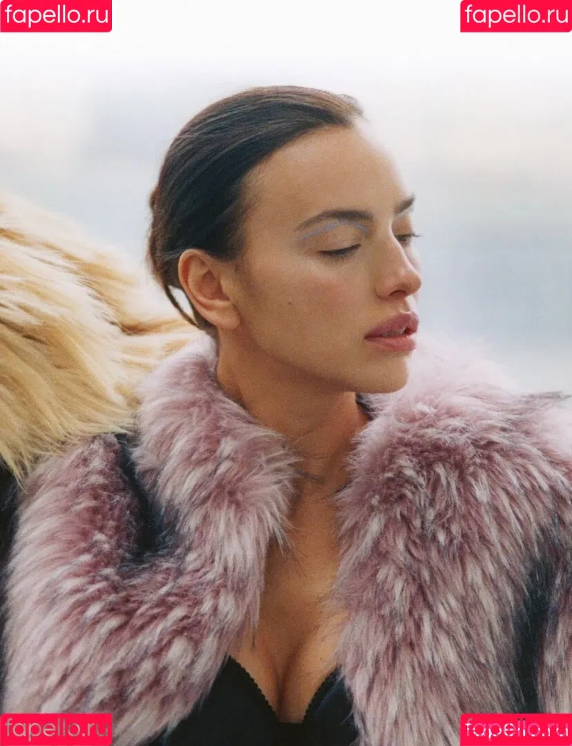Irina Shayk / irinashayk / theirishayk Onlyfans Photo Gallery 