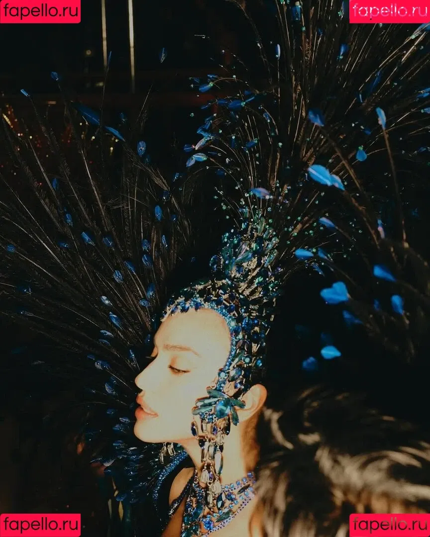 Irina Shayk / irinashayk / theirishayk Onlyfans Photo Gallery 