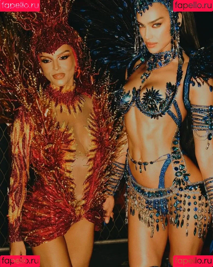 Irina Shayk / irinashayk / theirishayk Onlyfans Photo Gallery 