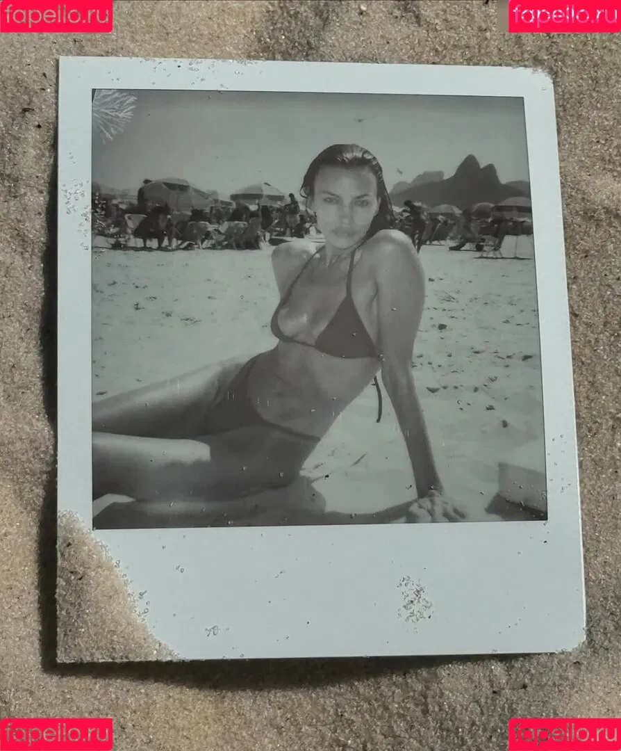 Irina Shayk / irinashayk / theirishayk Onlyfans Photo Gallery 