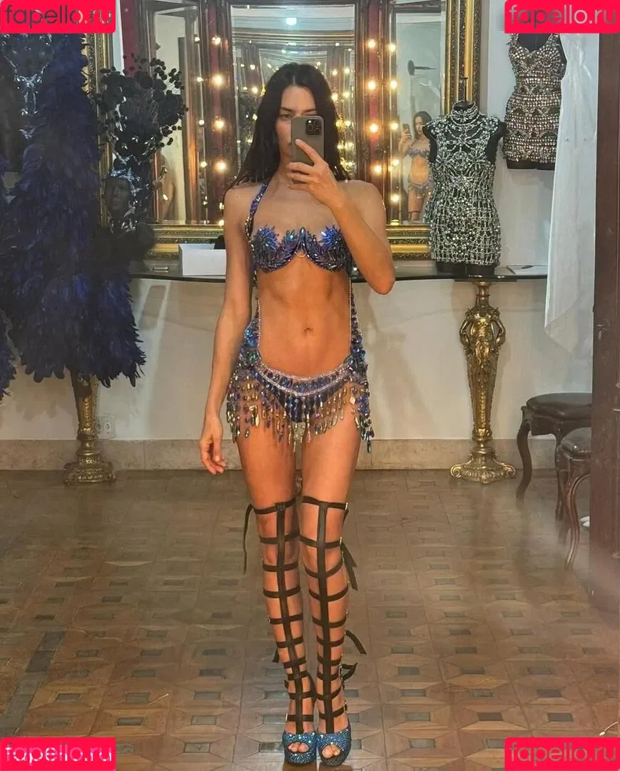 Irina Shayk / irinashayk / theirishayk Onlyfans Photo Gallery 