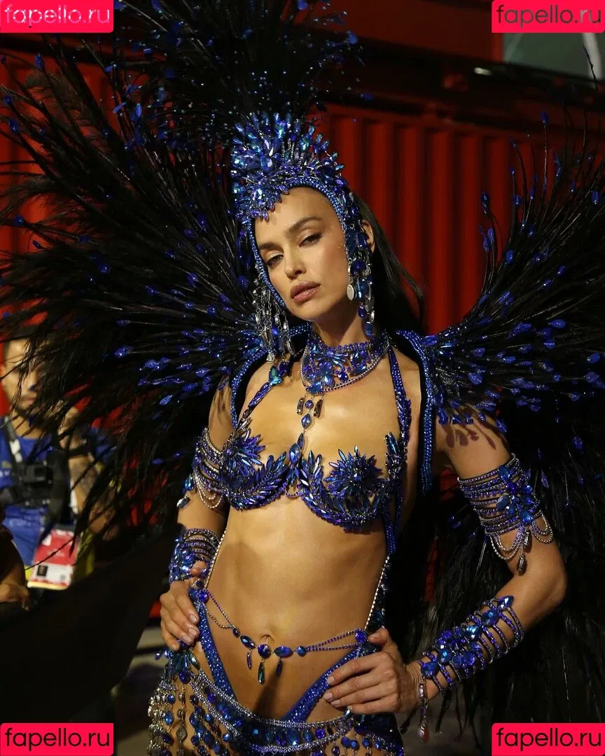 Irina Shayk / irinashayk / theirishayk Onlyfans Photo Gallery 